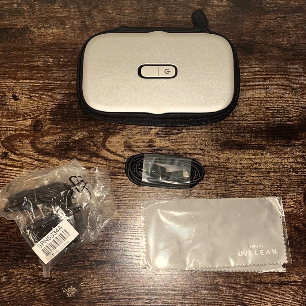 NWOT Homedics Portable UV Phone Sanitizer